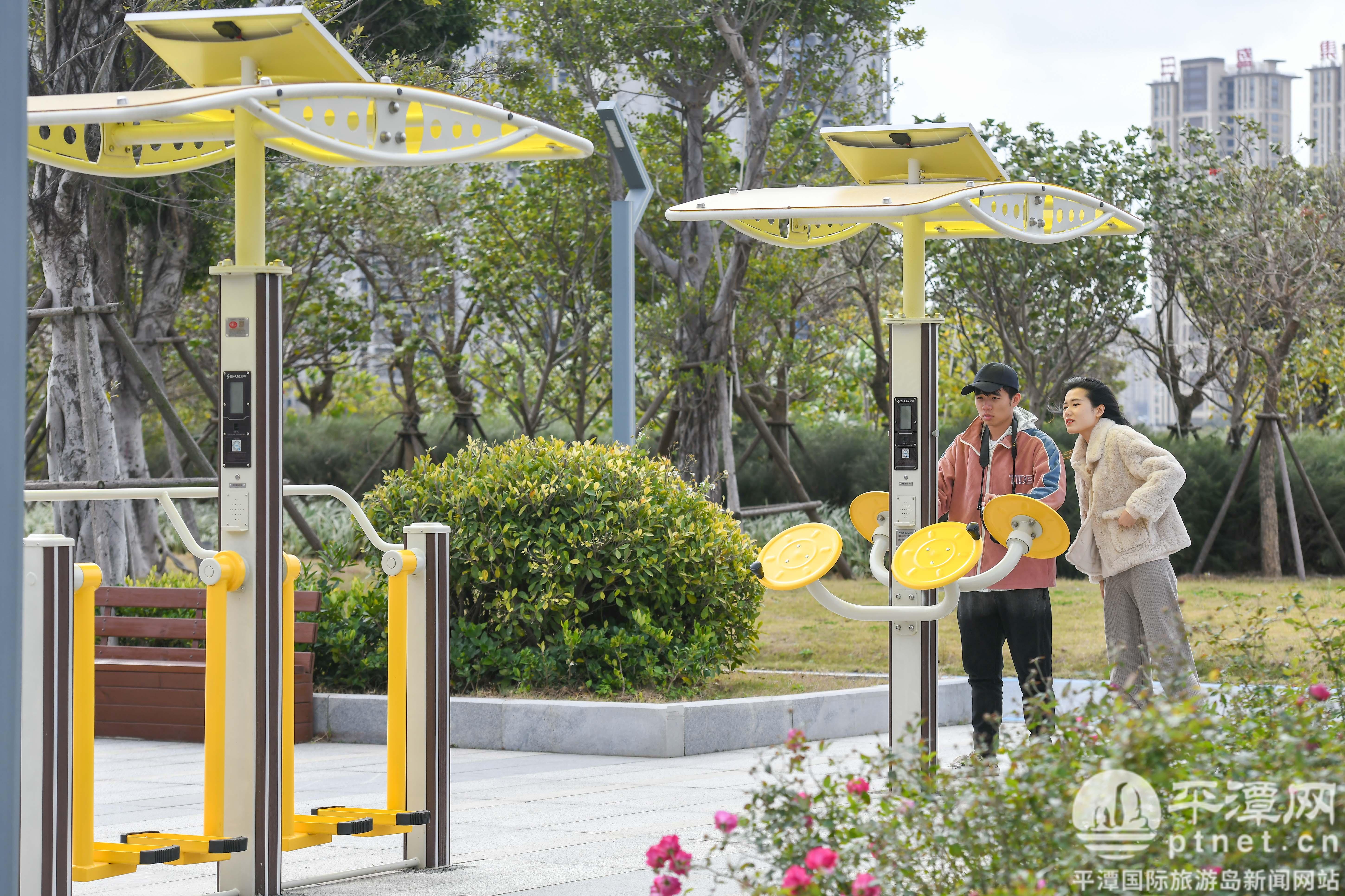 平潭首个智慧体育公园投用解锁户外健身新体验