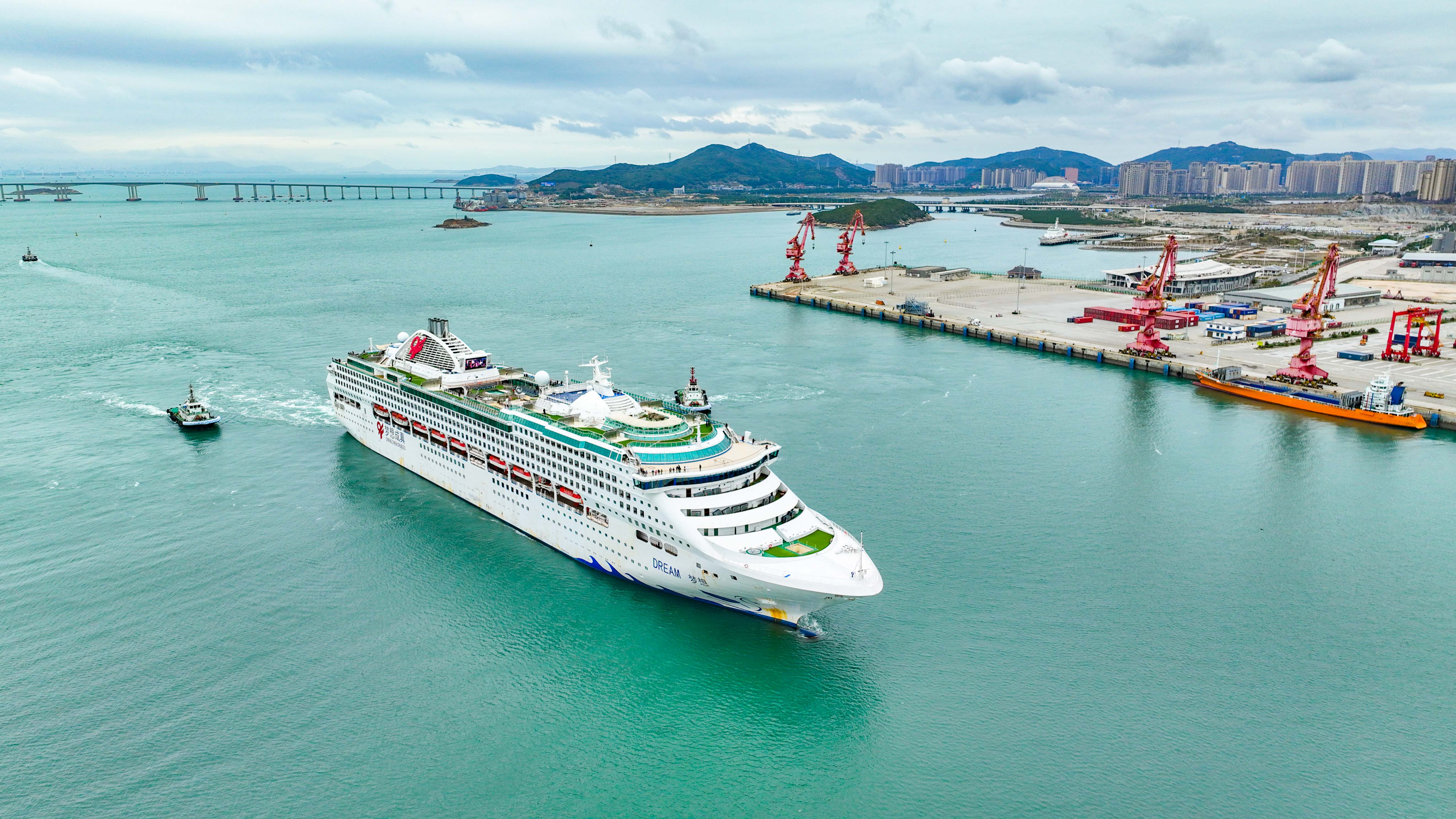 来平潭 乘坐邮轮环游世界