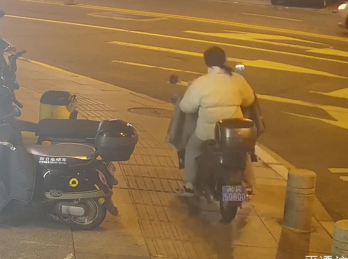 东大街闽K50800.jpg