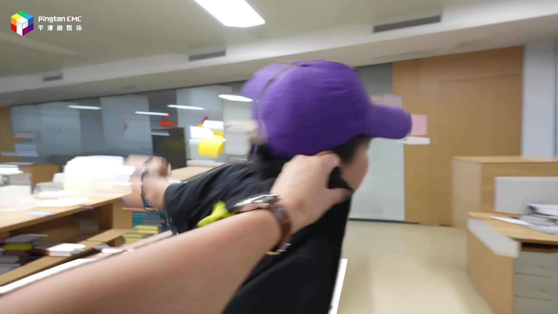 马来西亚小哥空中滑翔体验之旅