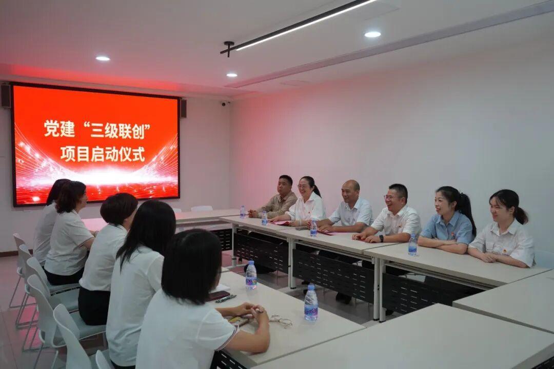 打好社企“组合拳” 畅通高效“民心电”
