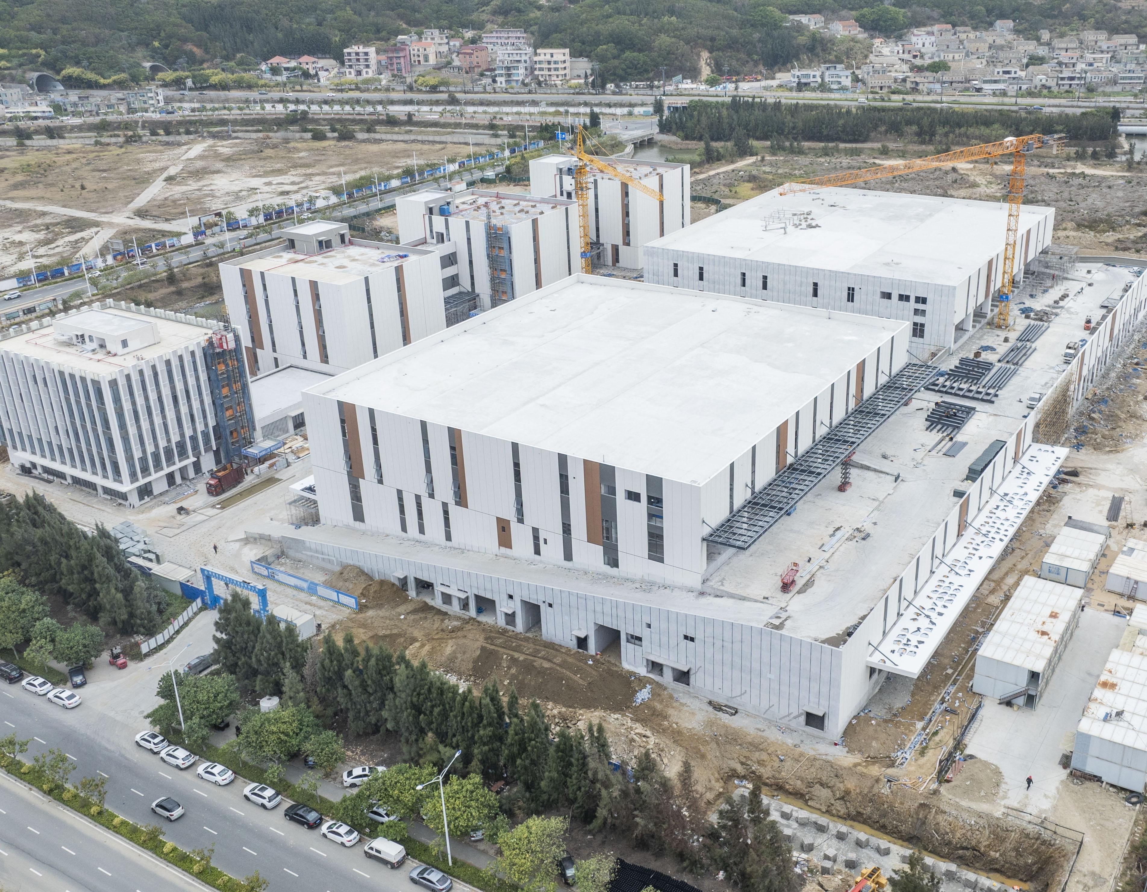 平潭金井国际智慧物流园A区项目全面落架