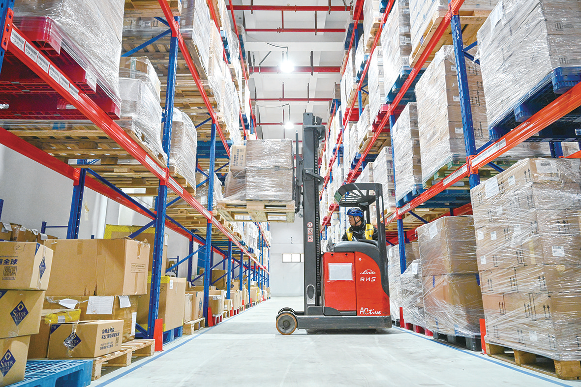 平潭：跃马扬鞭启新程 实干笃行开好局