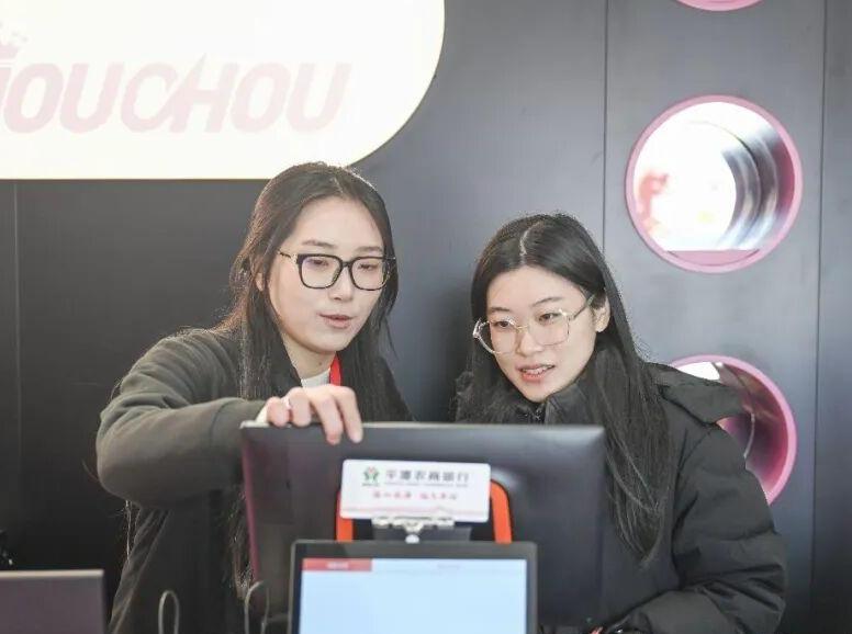 于平凡岗位见担当，平潭文旅人守护节日好风景