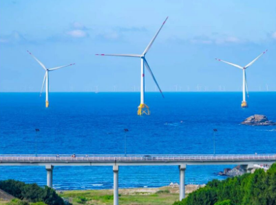 向美好平潭出发：把心事交给风车，让它吹向深海