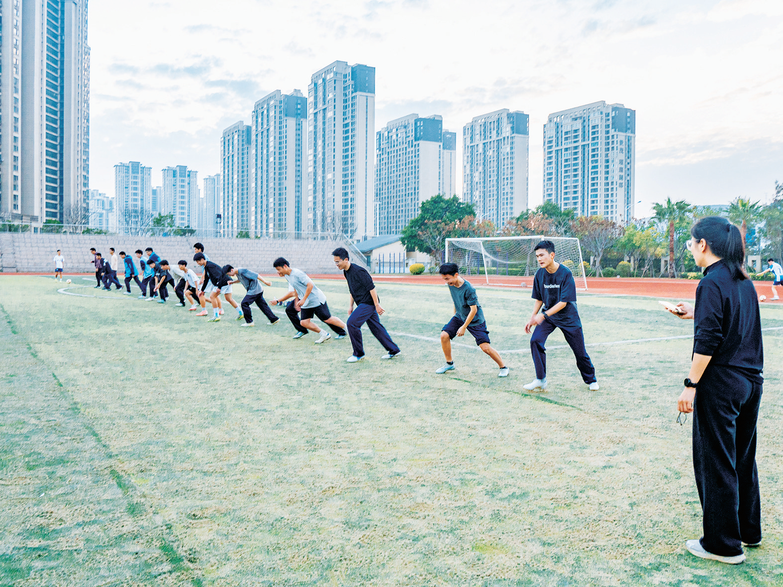 福建师范大学平潭附属中学：逐梦绿茵 以球育人
