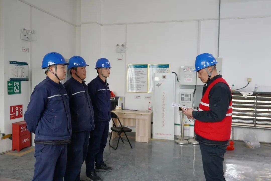 国网平潭供电公司：小区配电站房“实战练兵” 锻造高素质运维队伍