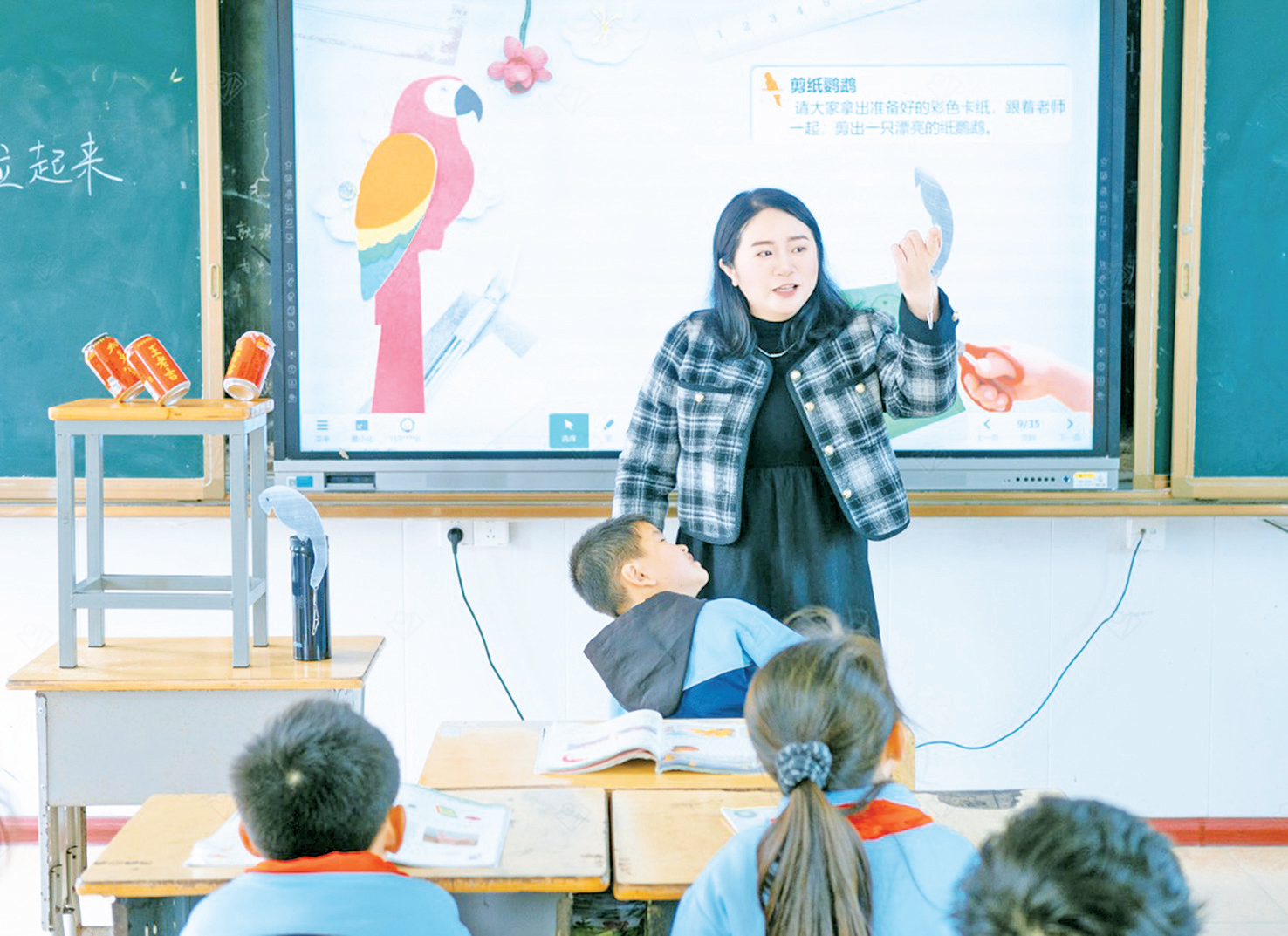 平潭南海学校教师李凤琴：伴着海风，我在海岛守讲台