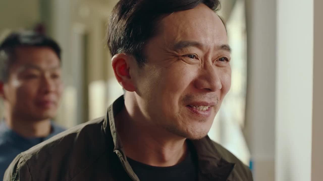 职业道德建设公益广告《应该的》